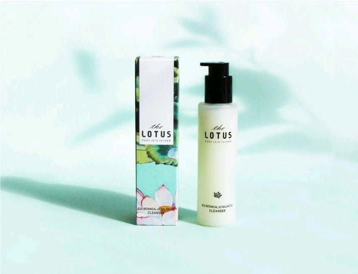 THE PURE LOTUS CLEANSER