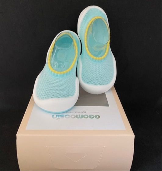 Baby shoes ( Slip on line blue )